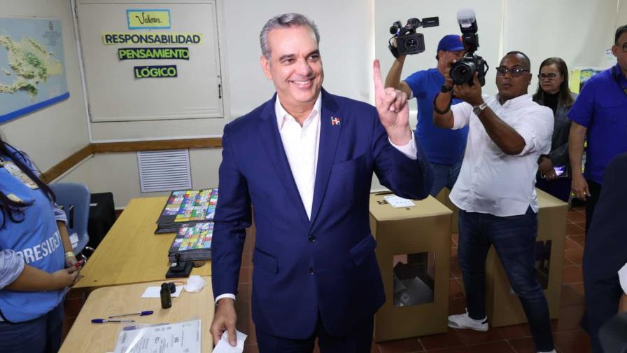 Abinader ya no hablará al país esta noche Abinader ya no hablará al país esta noche