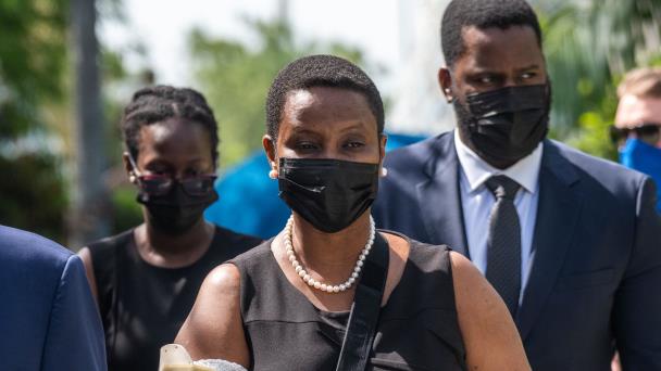Acusan en Haití a exesposa de Jovenel Moise de ser cómplice de su asesinato