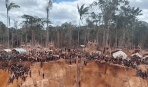 Más de 750 personas son desalojadas de la mina ilegal colapsada en el sur de Venezuela