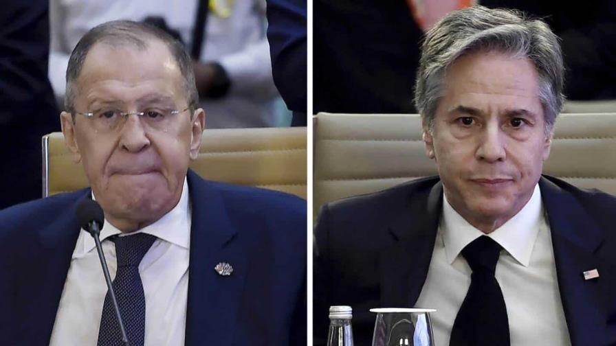 Blinken y Lavrov, en la misma mesa de la reunión ministerial del G20 en Río