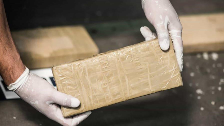 Autoridades decomisan un cargamento de cocaína valorado en 1.8 millones en Puerto Rico