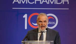 Medio Ambiente reclutará personal nacional y extranjero para agilización de permisos