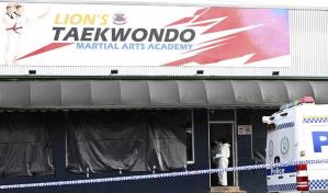 Instructor de taekwondo mata a su estudiante de 7 años y a los padres del niño