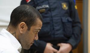 Dani Alves, condenado a cuatro años y medio de cárcel por agresión sexual