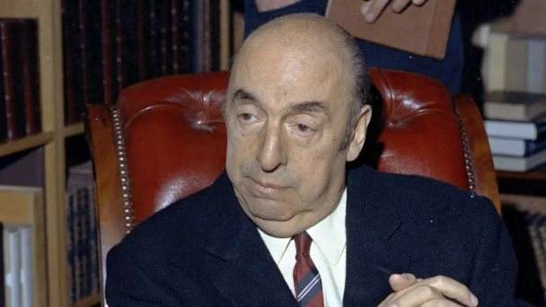 Los enigmas aún pendientes en torno a la muerte del poeta chileno Pablo Neruda