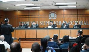 TSE rechaza amparo de Ramfis Domínguez Trujillo para ser candidato presidencial