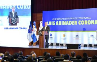 Abinader: "Hemos luchado contra vientos adversos, como la corrupción y la falta de transparencia"