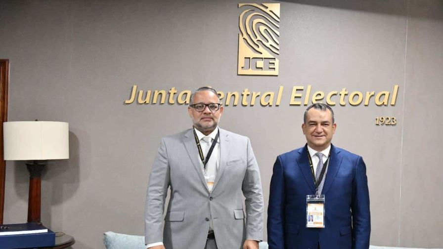Presidente de la JCE y fiscal Electoral pasan balance a elecciones municipales