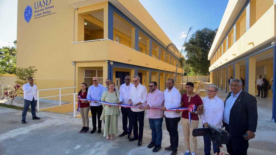 Gobierno inaugura extensión de la UASD y dos liceos en Jarabacoa