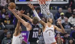 Sabonis logra 19no triple doble; Kings se imponen a Spurs