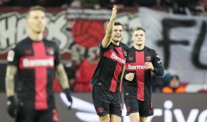 Leverkusen extiende su racha sin perder a un récord de 33 juegos con triunfo ante Mainz