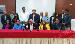 Trajano Vidal Potentini llama al presidente Luis Abinader a intervenir en crisis del CARD