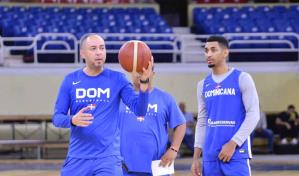 Dejar las individualidades y rotar el balón pide el dirigente de la selección David Díaz