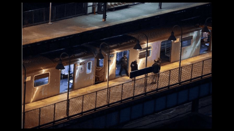 Halan una pierna humana en las vías del Metro de Nueva York