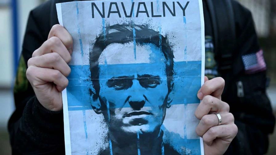 EE.UU. sanciona a tres funcionarios rusos en conexión con la muerte de Navalni