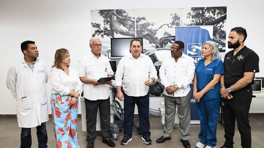 SNS informa que dotó de equipos médicos cuatro hospitales de Santo Domingo