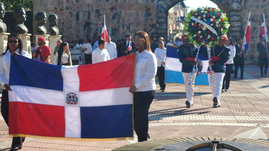 Instituto Duartiano reitera rechazo a que se grave con Itbis adquisición de la bandera nacional