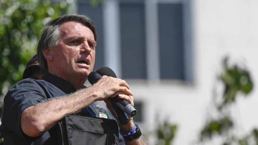 El Supremo da 48 horas a Bolsonaro para explicar su estadía en la embajada de Hungría