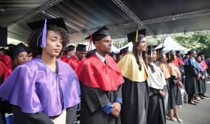 UASD inviste a 2,300 nuevos profesionales al conmemorase natalicio de Mat&iacute;as Ram&oacute;n Mella