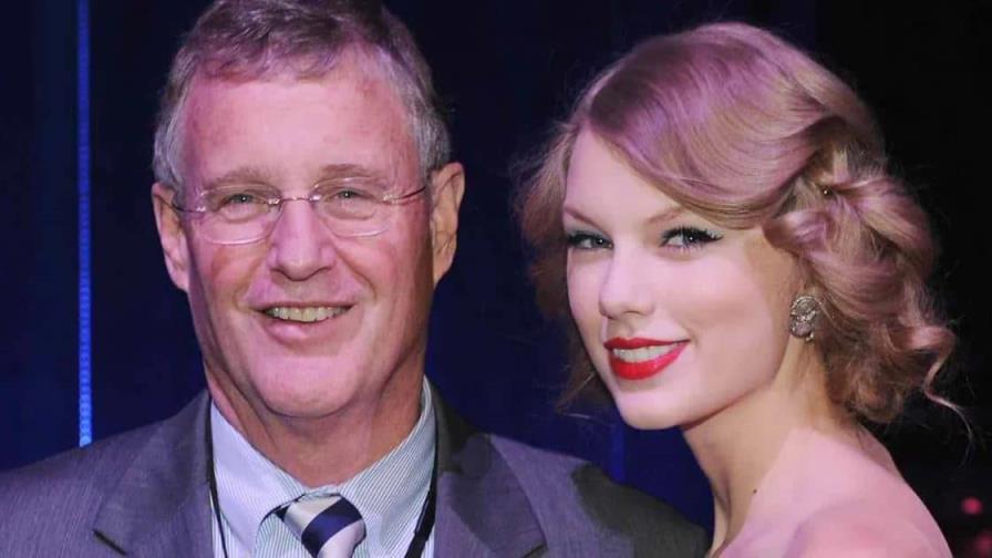 La Policía australiana investiga la supuesta agresión del padre de Taylor Swift a paparazi