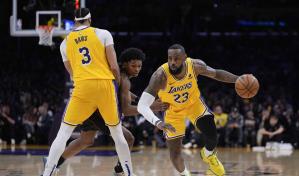 LeBron quiere más de US$100 millones para renovar o se iría