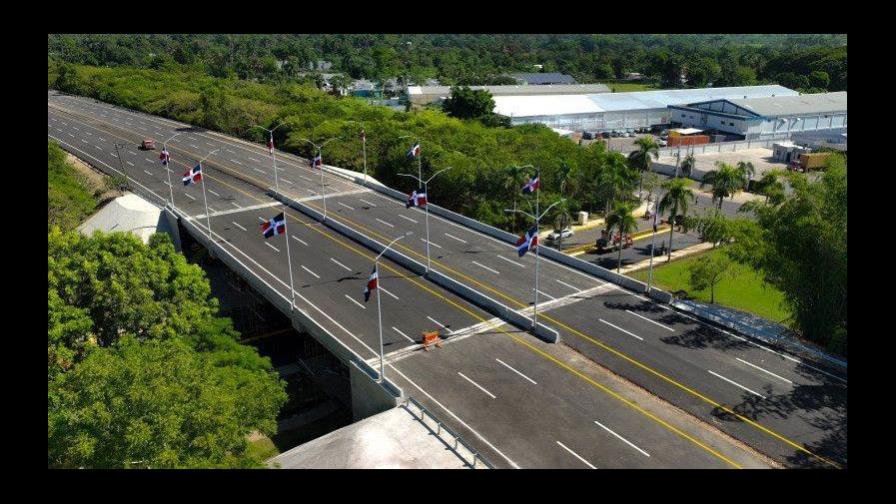 Gobierno destaca transformación que realiza en la autopista Duarte