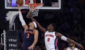 Hart encesta la canasta de la ventaja tras posesión caótica en triunfo de Knicks sobre Pistons
