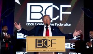 En gala conservadora, Trump evidencia dificultad del Partido Republicano de llegar a votantes negros