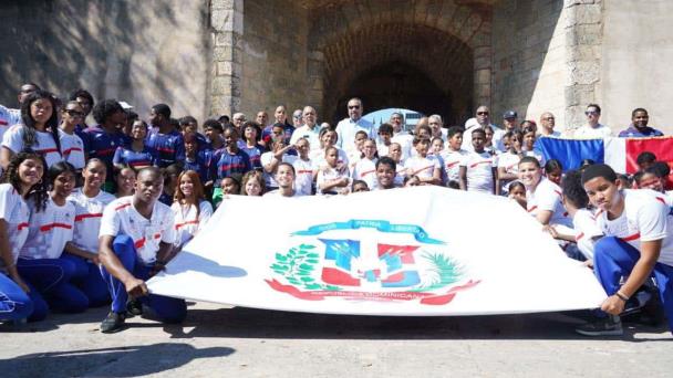 INEFI exhorta a los jóvenes documentarse y conocer la historia del Día de la Independencia