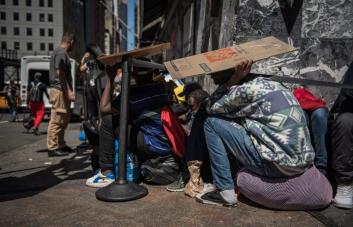 Encuentran a 87 inmigrantes viviendo en un sótano en Nueva York