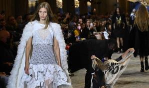 Louis Vuitton presentará su colección crucero 2025 en Barcelona el próximo mayo