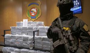 Apresan a dos mujeres y decomisan 737 láminas y cinco paquetes de cocaína en Santiago