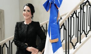 "Total black": la sobriedad triunfa en la rendición de cuentas