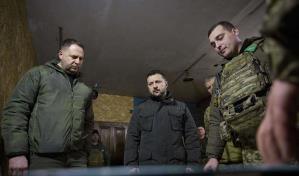 Zelenski pide que no se retrase el suministro de armas a Ucrania