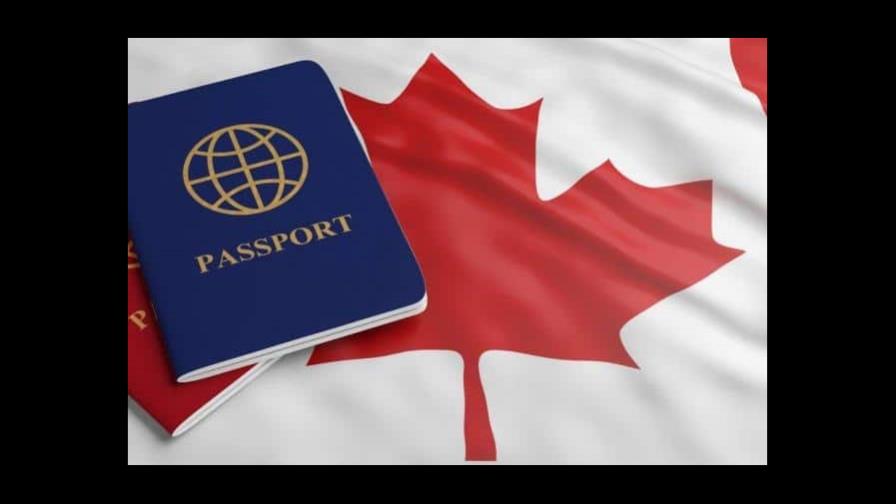 Canadá reimpondrá visas a México, que estudia aplicar "reciprocidad"