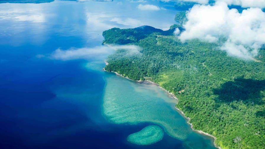 Golfo Dulce, un fiordo tropical rico en biodiversidad y atractivo turístico de Costa Rica