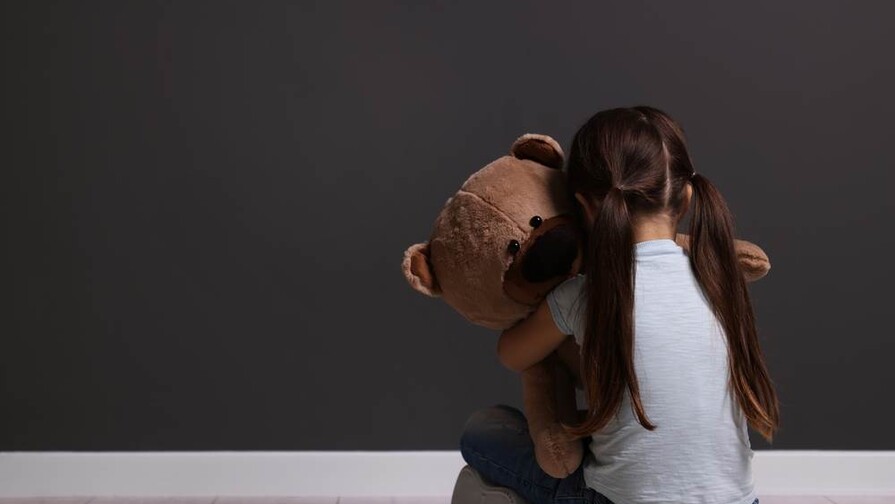 Env&iacute;an a prisi&oacute;n a maestra acusada de maltratar a ni&ntilde;a de dos a&ntilde;os en preescolar de SDE