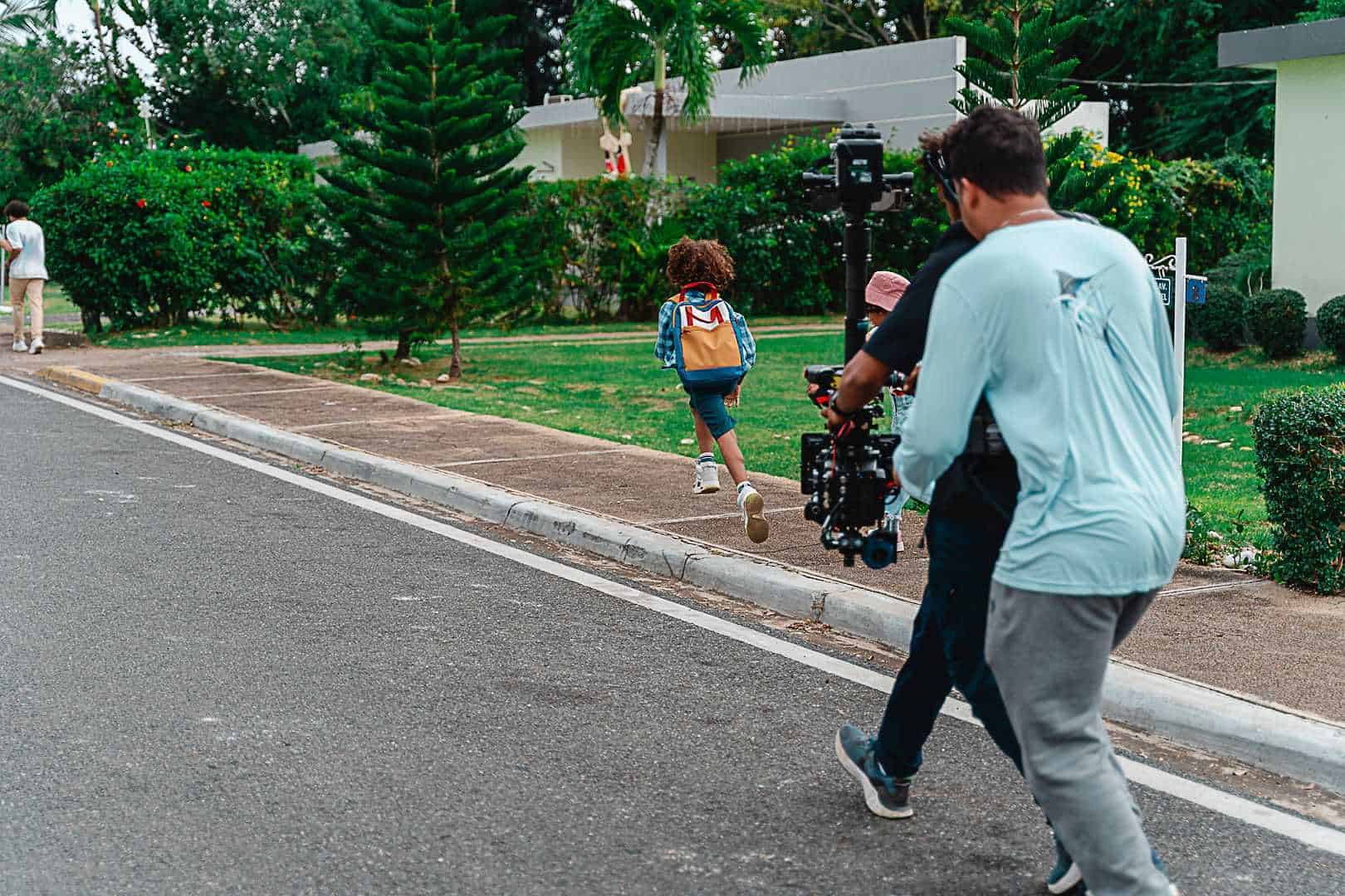 En la narración audiovisual, los espectadores se ven interpelados a materializar sus ideas junto al apoyo del banco.