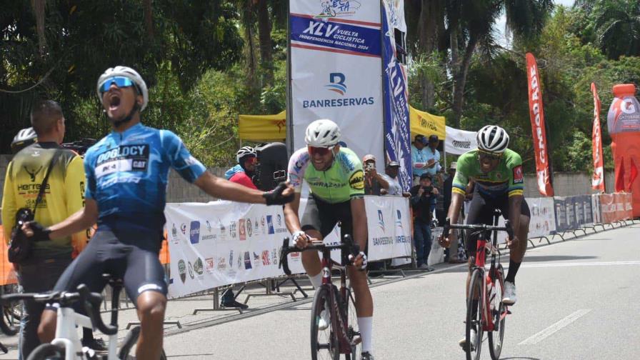 Roger Marte gana sexta etapa y José Castillo se perfila campeón de la Vuelta Independencia