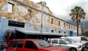 Las bandas armadas toman la Penitenciar&iacute;a Nacional de Puerto Pr&iacute;ncipe y liberan a presos