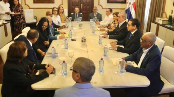 CMD volverá a reunirse con el presidente Abinader este miércoles