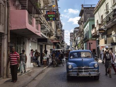 Cuba pide ser retirada de lista terrorista para reducir migración