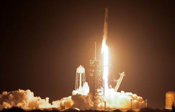 Cuatro nuevos astronautas salen hacia la Estación Espacial Internacional