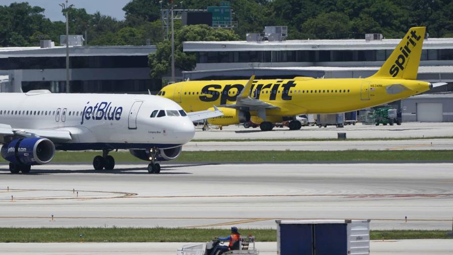 Spirit Airlines es la aerolínea más segura y asequible, segun encuesta
