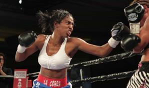 Excampeona mundial Dahiana Santana reaparecer&aacute; el viernes ante Tejada