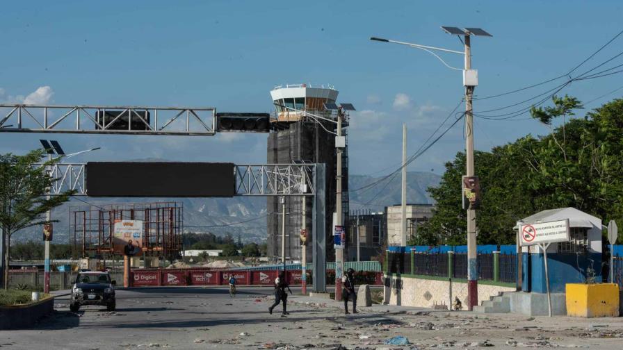 La violencia continúa imparable en Haití, mientras Henry sigue en paradero desconocido
