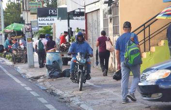 Los motoristas atropellan la ley