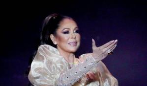 Isabel Pantoja celebrar&aacute; sus 50 a&ntilde;os en la m&uacute;sica con un triple disco y un libro ilustrado