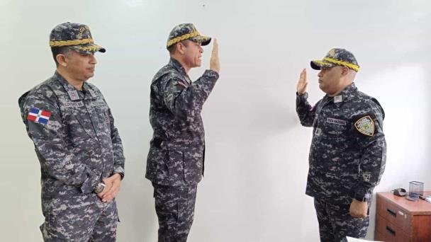 Juramentan al nuevo director regional de la Policía Nacional en San Pedro de Macorís