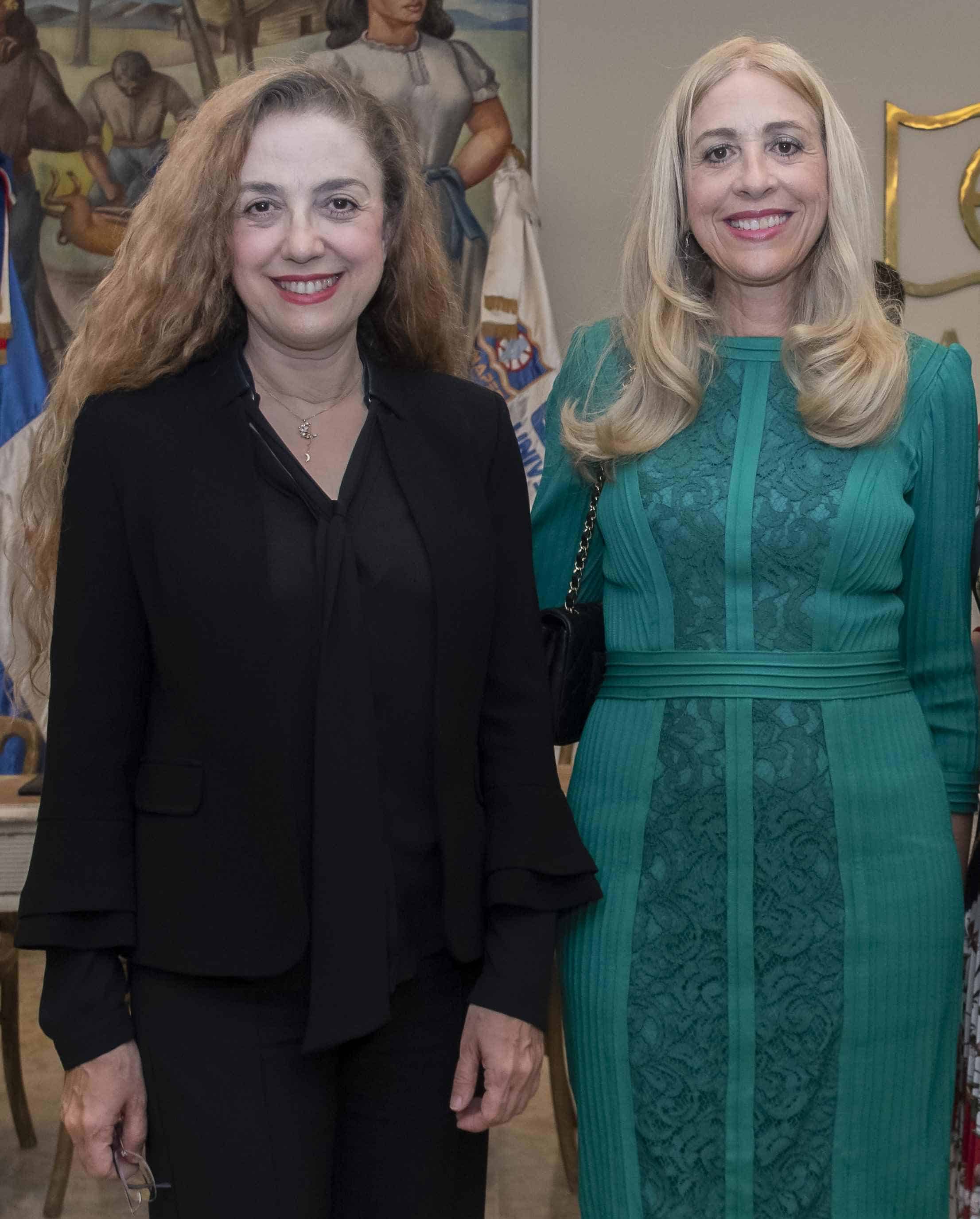 Yesin Kebapcioglu, Modesta de Alma.